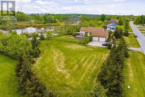 5295 Beavercreek Crescent, West Lincoln, ON - Outdoor With View