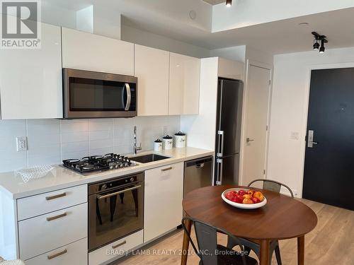 306 - 55 Ontario Street, Toronto, ON - Indoor Photo Showing Kitchen With Stainless Steel Kitchen With Upgraded Kitchen