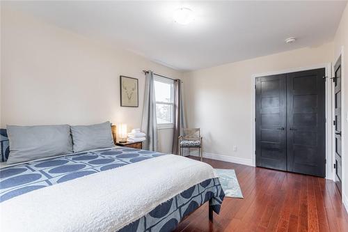 13 Byrne Boulevard, St. Catharines, ON - Indoor Photo Showing Bedroom