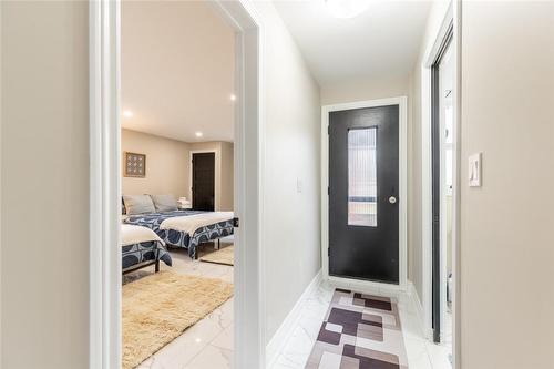 13 Byrne Boulevard, St. Catharines, ON - Indoor Photo Showing Other Room