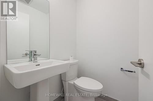 #15 -15 Brenthall Ave, Toronto, ON - Indoor Photo Showing Bathroom