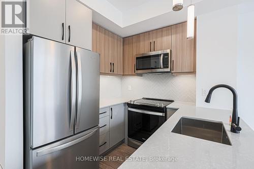 #15 -15 Brenthall Ave, Toronto, ON - Indoor Photo Showing Kitchen With Stainless Steel Kitchen With Upgraded Kitchen