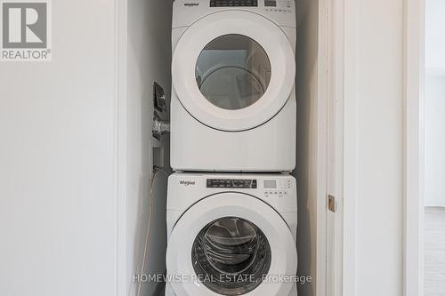 #15 -15 Brenthall Ave, Toronto, ON - Indoor Photo Showing Laundry Room