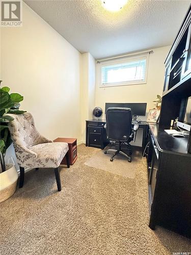 30 Shields Place, Weyburn, SK - Indoor Photo Showing Office