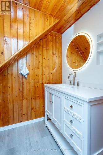 Upper 2pc Bathroom - 4025 Union Road, Central Elgin (Port Stanley), ON - Indoor Photo Showing Bathroom