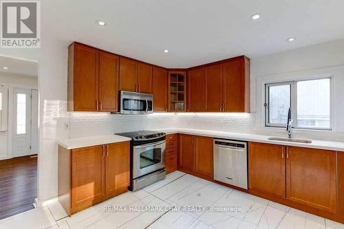 141 Ardagh Road, Barrie, ON - Indoor Photo Showing Kitchen With Stainless Steel Kitchen