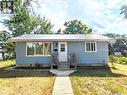 410 2Nd Avenue, Young, SK  - Outdoor 