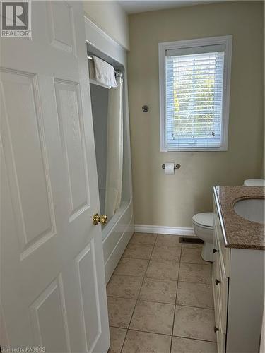 56 Silversides Point Drive, Northern Bruce Peninsula, ON - Indoor Photo Showing Bathroom