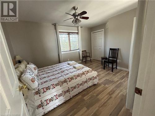 56 Silversides Point Drive, Northern Bruce Peninsula, ON - Indoor Photo Showing Bedroom