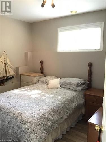 56 Silversides Point Drive, Northern Bruce Peninsula, ON - Indoor Photo Showing Bedroom