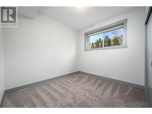 8700 Hofer Drive, Coldstream, BC - Indoor Photo Showing Other Room