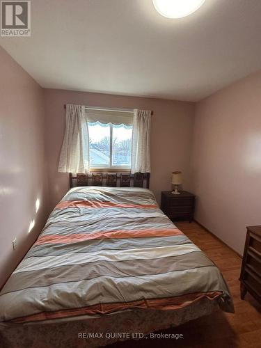 659 Front St, Quinte West, ON - Indoor Photo Showing Bedroom