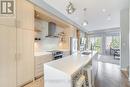 270 Vellwood Common, Oakville, ON  - Indoor Photo Showing Kitchen With Upgraded Kitchen 