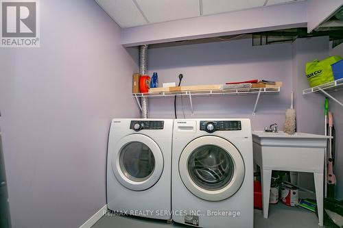 ##80 -900 Central Park Dr, Brampton, ON - Indoor Photo Showing Laundry Room