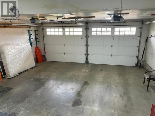 7818 Sage Drive, Coldstream, BC - Indoor Photo Showing Garage