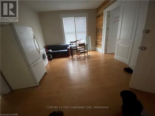 190 Wellington St, London, ON - Indoor Photo Showing Other Room