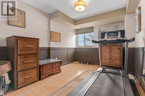 #203 -301 Frances Ave, Hamilton, ON - Indoor Photo Showing Other Room