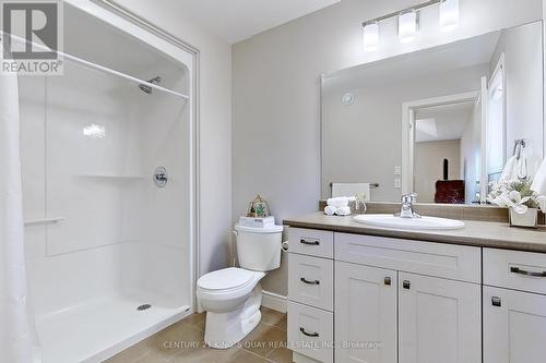 18 Cottonwood Drive, Belleville, ON - Indoor Photo Showing Bathroom