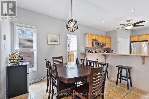 56 Wallace St, New Tecumseth, ON - Indoor Photo Showing Dining Room