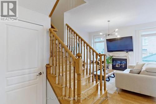 44 Pexton Ave W, Richmond Hill, ON - Indoor With Fireplace