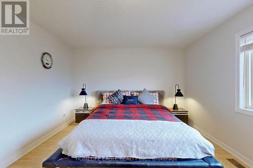 44 Pexton Avenue W, Richmond Hill, ON - Indoor Photo Showing Bedroom