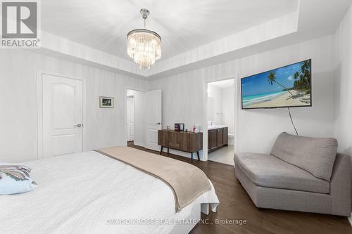 3895 Leonardo St, Burlington, ON - Indoor Photo Showing Bedroom