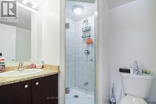 15 - 6063 Kingston Road, Toronto, ON - Indoor Photo Showing Bathroom