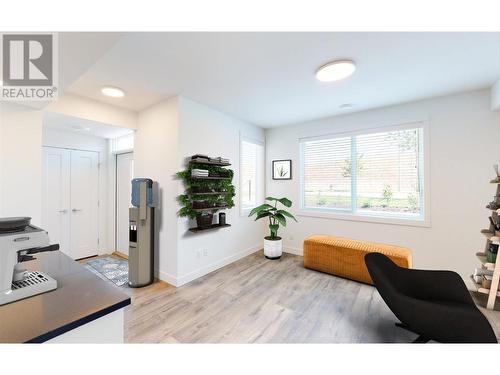 610 Academy Way Unit# 114, Kelowna, BC - Indoor