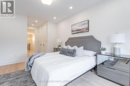 2B Iroquois Avenue, Mississauga, ON - Indoor Photo Showing Bedroom