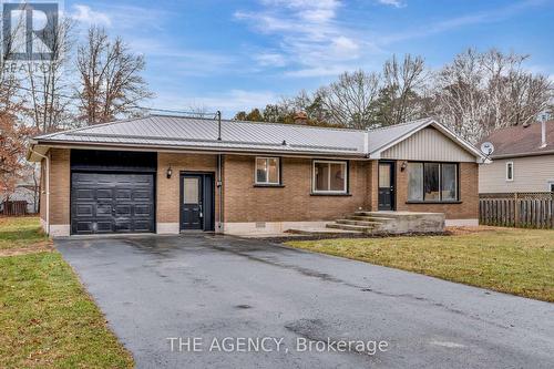 423 Mcdowell Road E, Norfolk (Simcoe), ON - Outdoor With Facade