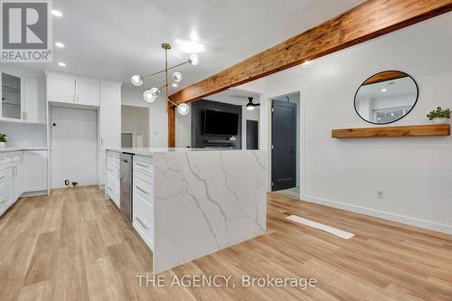 423 Mcdowell Road E, Norfolk (Simcoe), ON - Indoor Photo Showing Kitchen