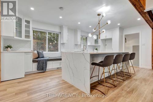 423 Mcdowell Road E, Norfolk (Simcoe), ON - Indoor Photo Showing Kitchen With Upgraded Kitchen