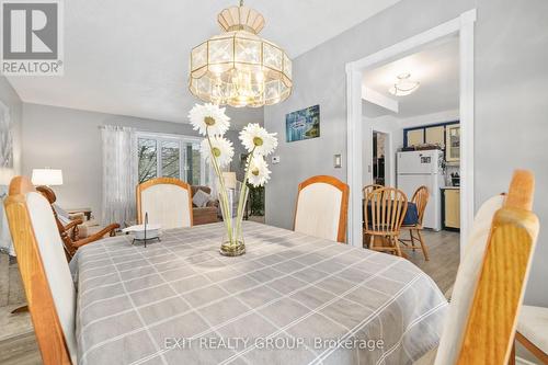 206 Chatterton Valley Crescent, Quinte West, ON - Indoor Photo Showing Dining Room