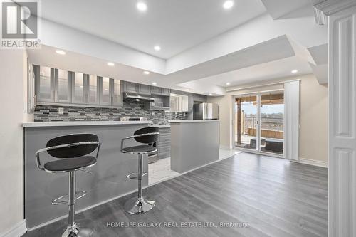 7 Mosely Cres, Ajax, ON - Indoor Photo Showing Kitchen