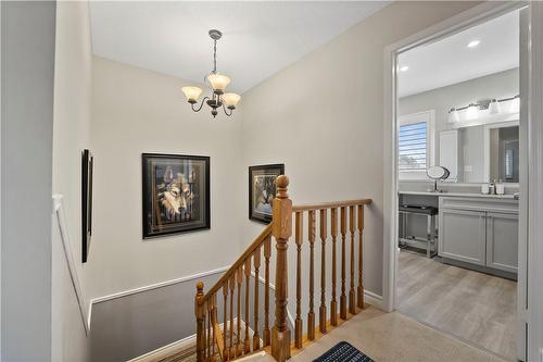 9 Newcombe Road, Dundas, ON - Indoor Photo Showing Other Room