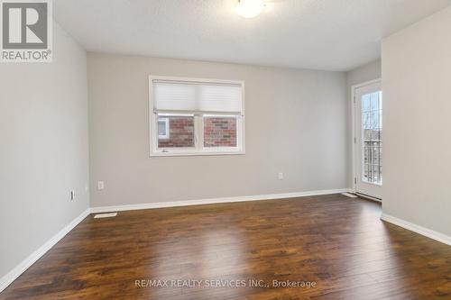 355 Cheryl Mews Boulevard, Newmarket, ON - Indoor Photo Showing Other Room