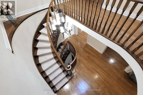 29 Vesta Dr, Richmond Hill, ON - Indoor Photo Showing Other Room