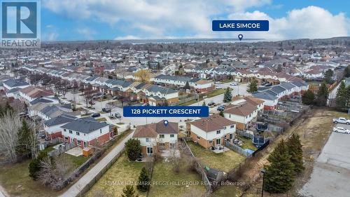 128 Pickett Cres, Barrie, ON - Outdoor With View