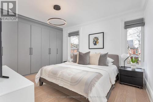 14 Rathnelly Ave, Toronto, ON - Indoor Photo Showing Bedroom