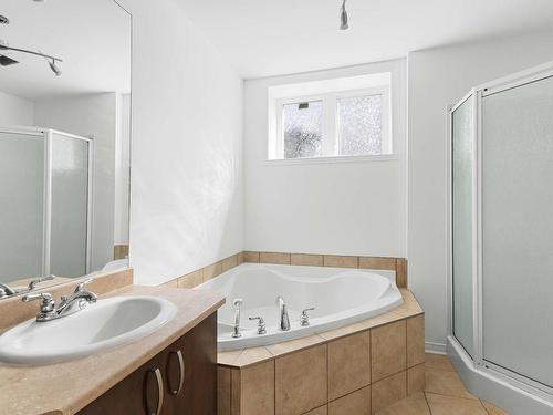 Salle de bains - 2332 Av. De Maussac, Mascouche, QC - Indoor Photo Showing Bathroom