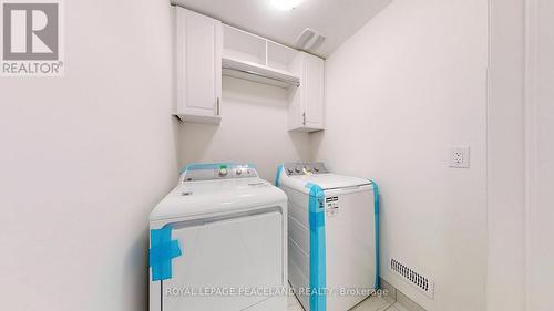 64 West Oak Tr S, Barrie, ON - Indoor Photo Showing Laundry Room