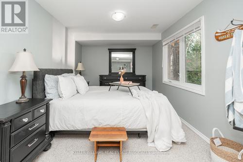 338 Niagara Rd, Nipissing, ON - Indoor Photo Showing Bedroom