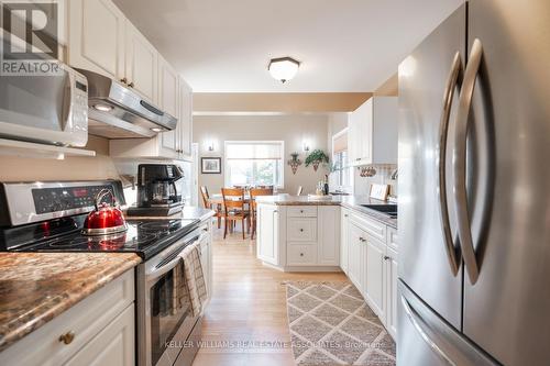 338 Niagara Rd, Nipissing, ON - Indoor Photo Showing Kitchen