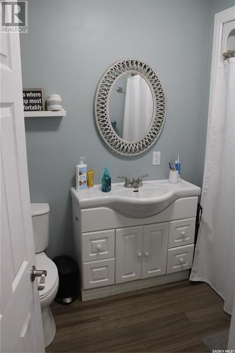 153 Tupper Avenue, Yorkton, SK - Indoor Photo Showing Bathroom