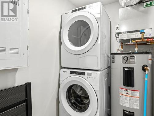 210-420 Range Road, Whitehorse, YT - Indoor Photo Showing Laundry Room