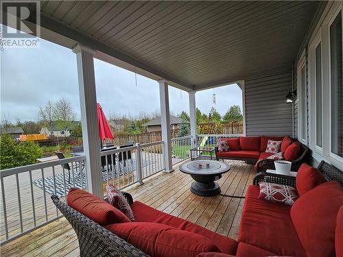111 Antler Court, Almonte, ON - Outdoor