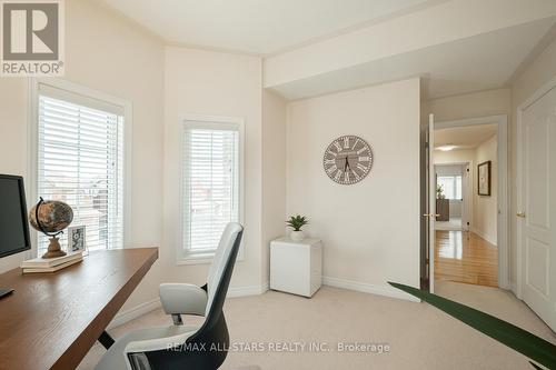 48 Lucida Crt, Whitchurch-Stouffville, ON - Indoor Photo Showing Office