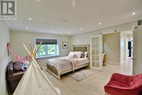 1 Oliver Cres, Collingwood, ON - Indoor Photo Showing Bedroom