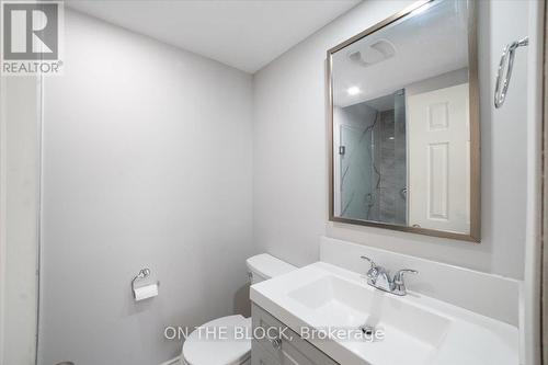 41 Franca Cres, Toronto, ON - Indoor Photo Showing Bathroom