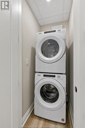 1855 Wyoming Avenue Unit# 211, Lasalle, ON - Indoor Photo Showing Laundry Room